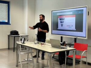 Assistenti AI come supporto strategico per le aziende